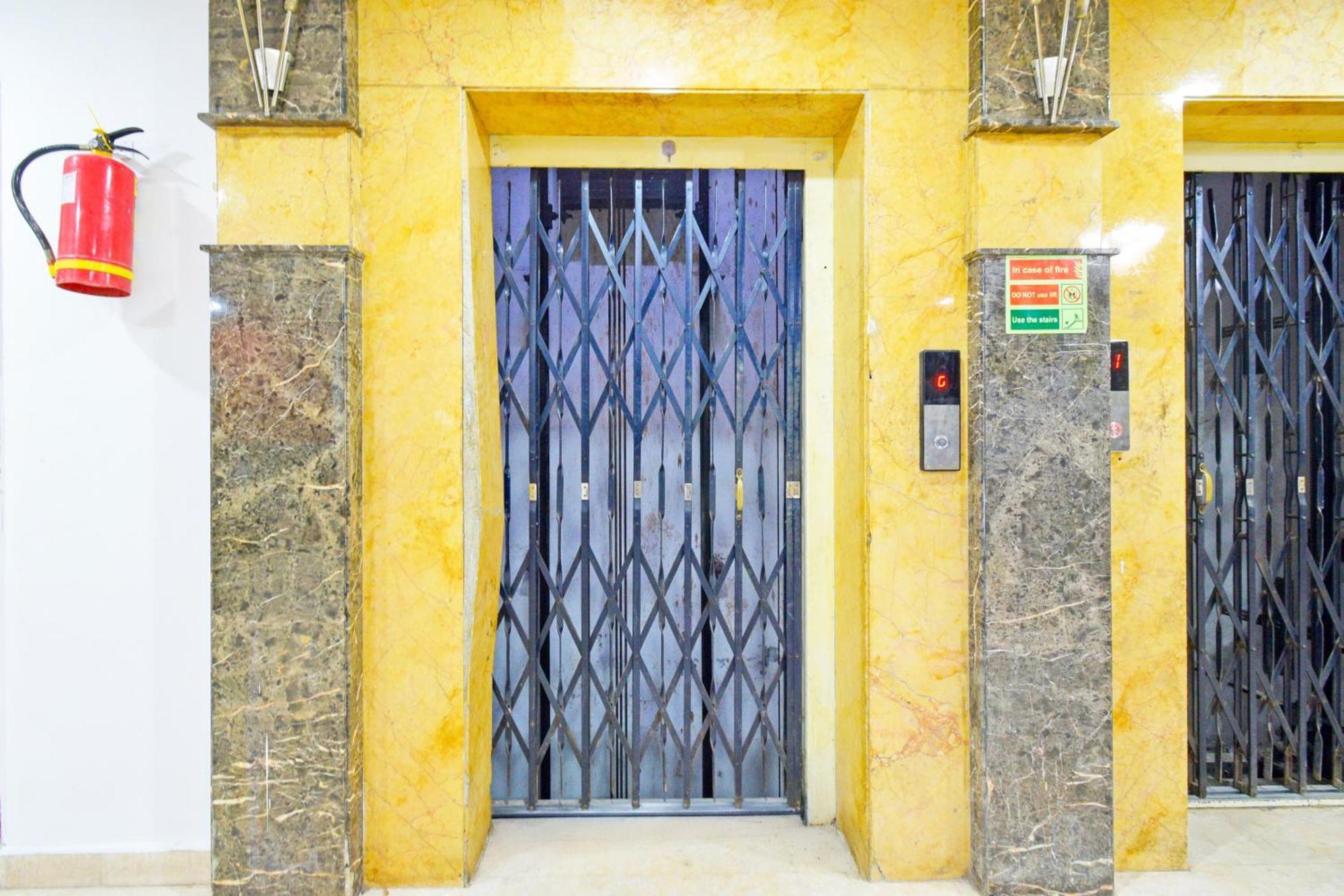 Super Townhouse Ameerpet Balkampet Road Hyderabad Exterior foto